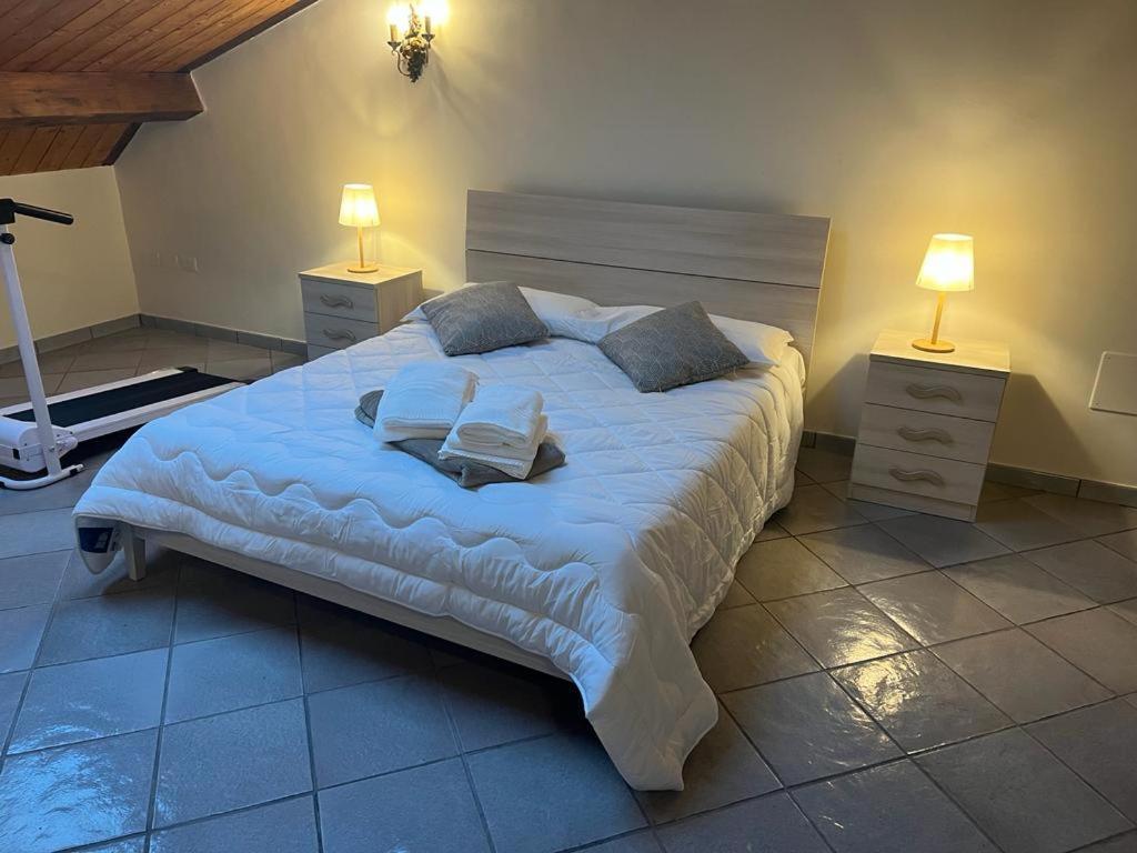 كوزنسا Il Palazzo - Luxury Home & Event المظهر الخارجي الصورة